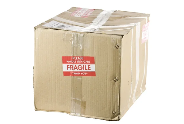 Caja de envío frágil aislada en blanco — Foto de Stock