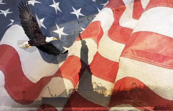 Bandera Americana, Águila calva voladora, estatua de la libertad Imagen de archivo