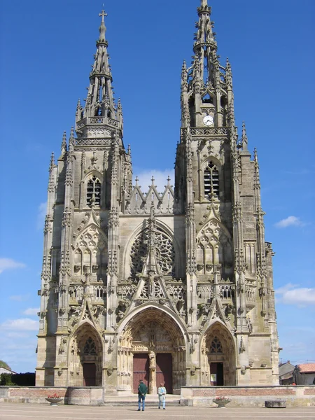 Catedral de Notre Dame de l 'Epine Fotos De Bancos De Imagens