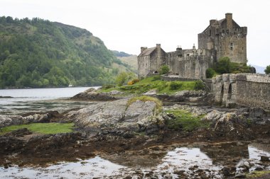 Eilean donan Kalesi dağlık İskoçya