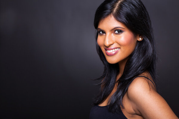 веселая латиноамериканка
