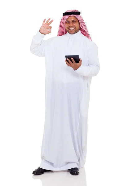 Islam man giving okay hand sign — Stock Photo, Image
