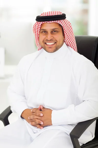 Arabic businessman sitting in the office — Stock Photo, Image