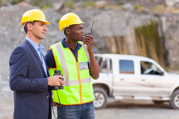 Minenmanager und Arbeiter — Stockfoto