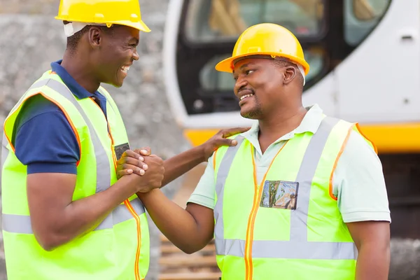 Afrikaanse mijn werknemers broederschap — Stockfoto