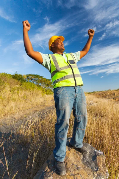 Afro american construction worker outdoors — Stock Photo, Image