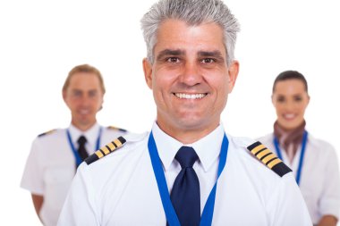 Kıdemli Yüzbaşı havayolu ekip duran