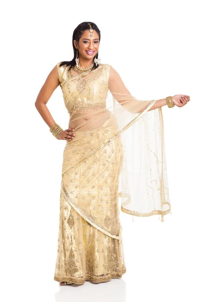 Ινδική κυρία θέτουν σε saree — Φωτογραφία Αρχείου