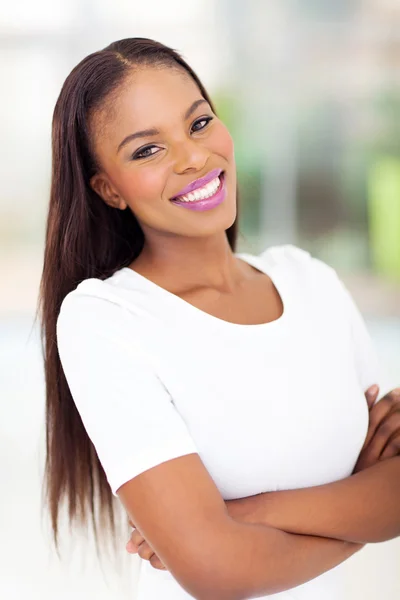 African woman with arms crossed — Stock Photo, Image