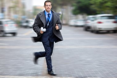 son dakika haberi için acele gazeteci