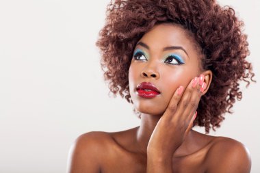 Afro-Amerikan kız arıyorum