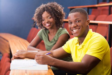 Afrika kolej sınıf arkadaşları