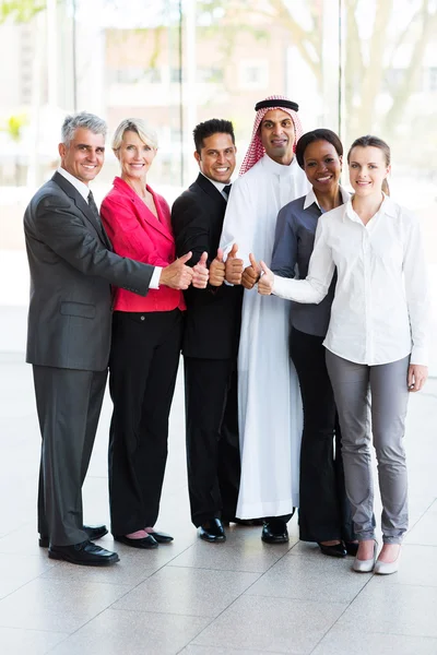 Unternehmensgruppe gibt die Daumen hoch — Stockfoto