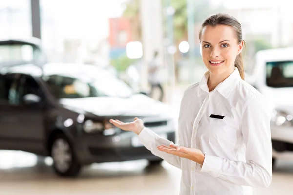 Consultant presenting cars — Stock Photo, Image
