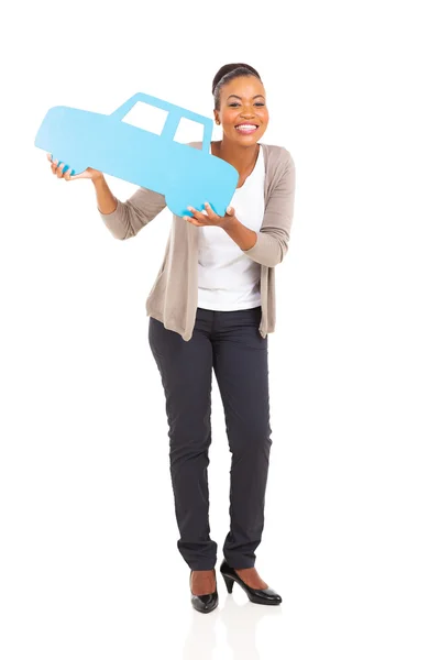 Young african american woman holding a car symbol — Stock Photo, Image