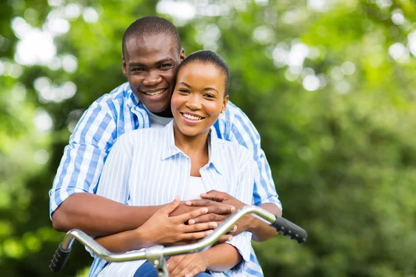 African couple relaxing in forest — Stock Photo, Image