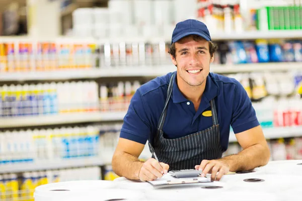 Куда устроиться людям, попавшим под увольнение в Кременчуге