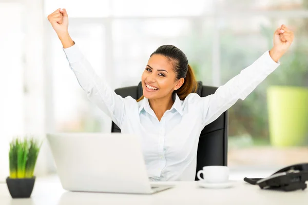 Businesswoman waving fists — Stock Photo, Image