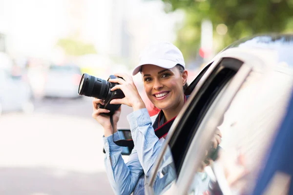 Woman on road trip — Stock Photo, Image