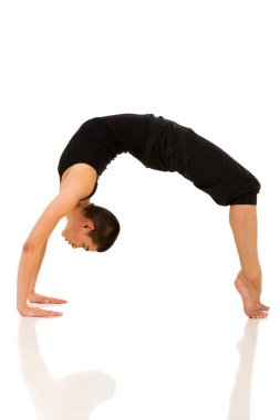 Yoga köprü poz yapıyor kadın