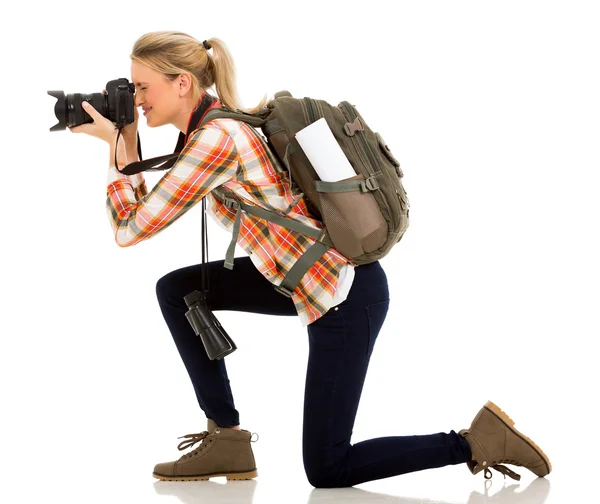 Turista feminino tirar fotos — Fotografia de Stock
