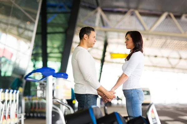 Couple say good bye — Stock Photo, Image