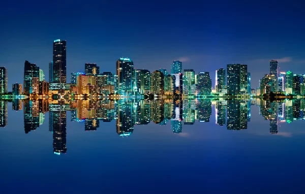 Miami manzarası, gece