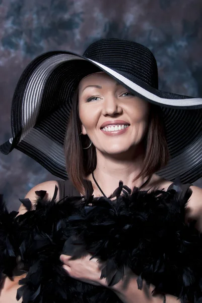 Krásná žena v klobouku — Stock fotografie