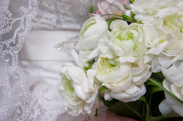 Beau bouquet de mariage — Photo