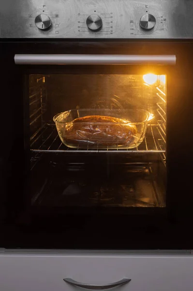 Peito Frango Marinado Uma Bolsa Para Assar Forno Cozinhar Alimentos — Fotografia de Stock