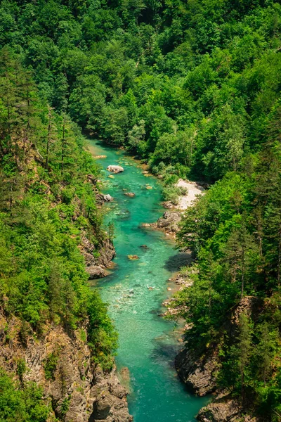 Tara Canyon Bela Vista Das Montanhas Verdes Céu Azul Rio — Fotografia de Stock