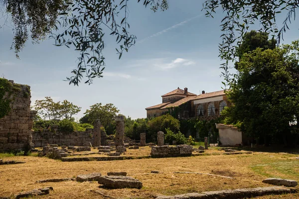 Vieille Ville Antique Paestum Les Ruines Bâtiments Résidentiels Sur Fond — Photo