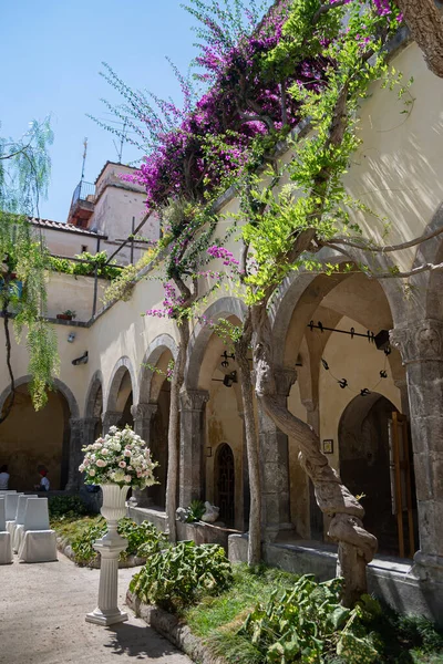 Cloister San Francesco Courtyard Old Catholic Monastery Cozy Place Columns — Stock Photo, Image