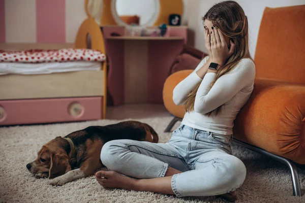 Teenage girl in depression in her room. — Stock Photo, Image