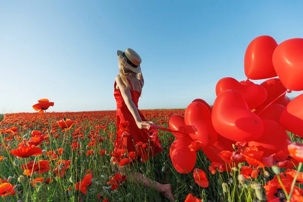 Happy Woman Holding Balloons Nature High Quality Photo — Stock Photo, Image