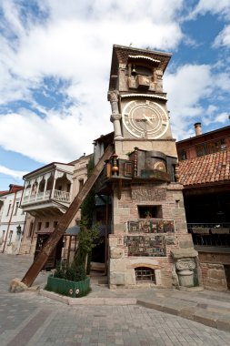 Tiflis düşen Kulesi.