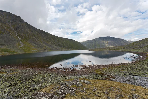 Paisaje de montaña. — Foto de Stock