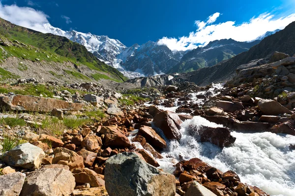 Paisaje de montaña. — Foto de Stock