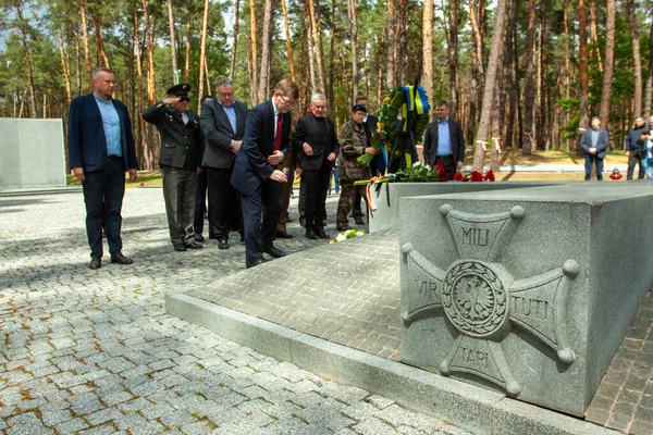 Bykivnia Ukraine May 2022 Ceremony Ukrainian Polish Delegations Honoring Memory — Stock Photo, Image