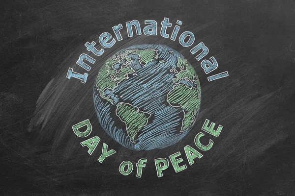 Globe Lettering International Day Peace September Chalk Drawn Illustration Blackboard — 图库照片