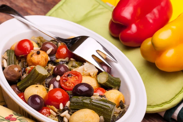 Vegetáriánus konyha - Mix, párolt zöldség — Stock Fotó