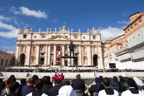 Påven francis invigningsceremonin — Stockfoto