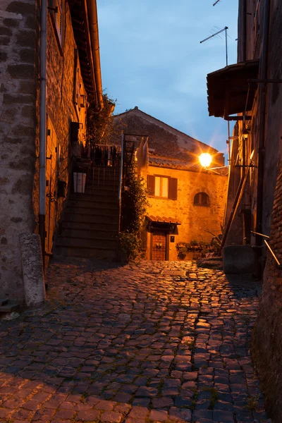 A Cidade Velha de Anguillara Sabazia, Itália — Fotografia de Stock