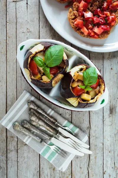 Baked Eggplants And Bruschetta — Stock Photo, Image