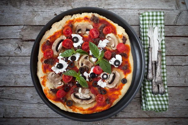 Pizza — Stockfoto