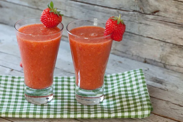 Erdbeeren-Smoothie — Stockfoto