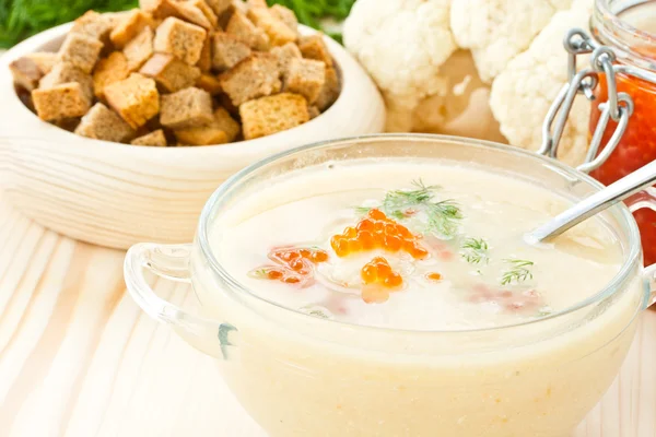 Soup cauliflower puree with red caviar — Stock Image Soup cauliflower puree with red caviar Stock Image
