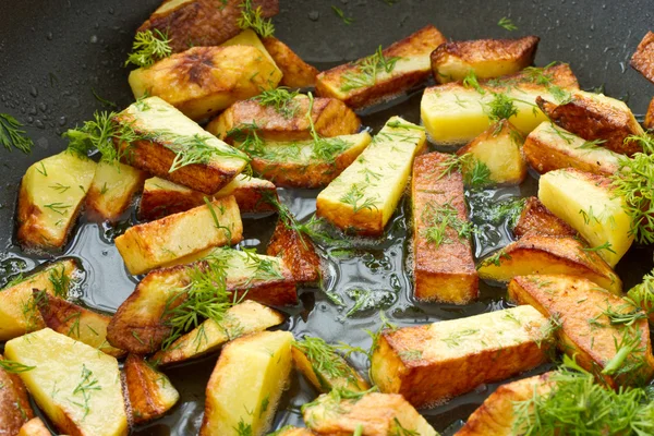 Fried potatoes — Stock Photo, Image