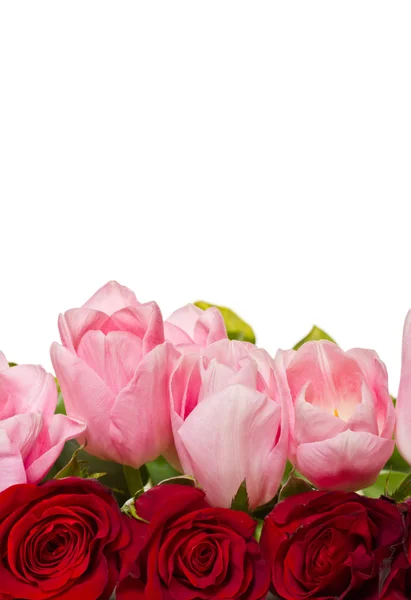 Buquê de rosas e tulipas — Fotografia de Stock