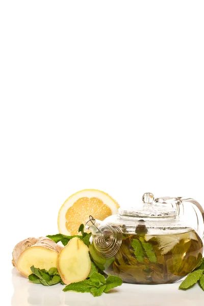 Green tea with mint and ginger — Stock Photo, Image